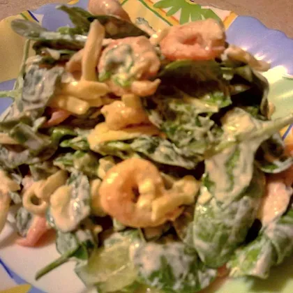 Фитнес-салат с креветками, шпинатом,сыром в сметанном соусе 🍤🍤