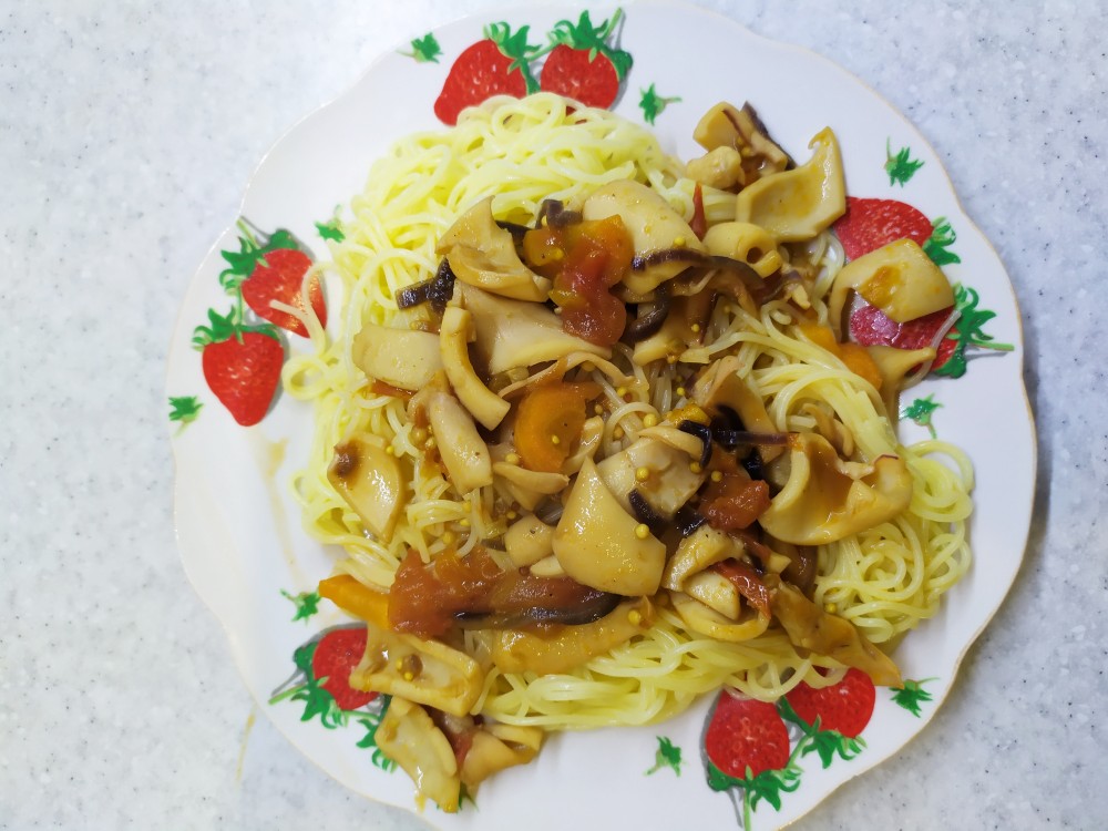 Паста с кальмаром