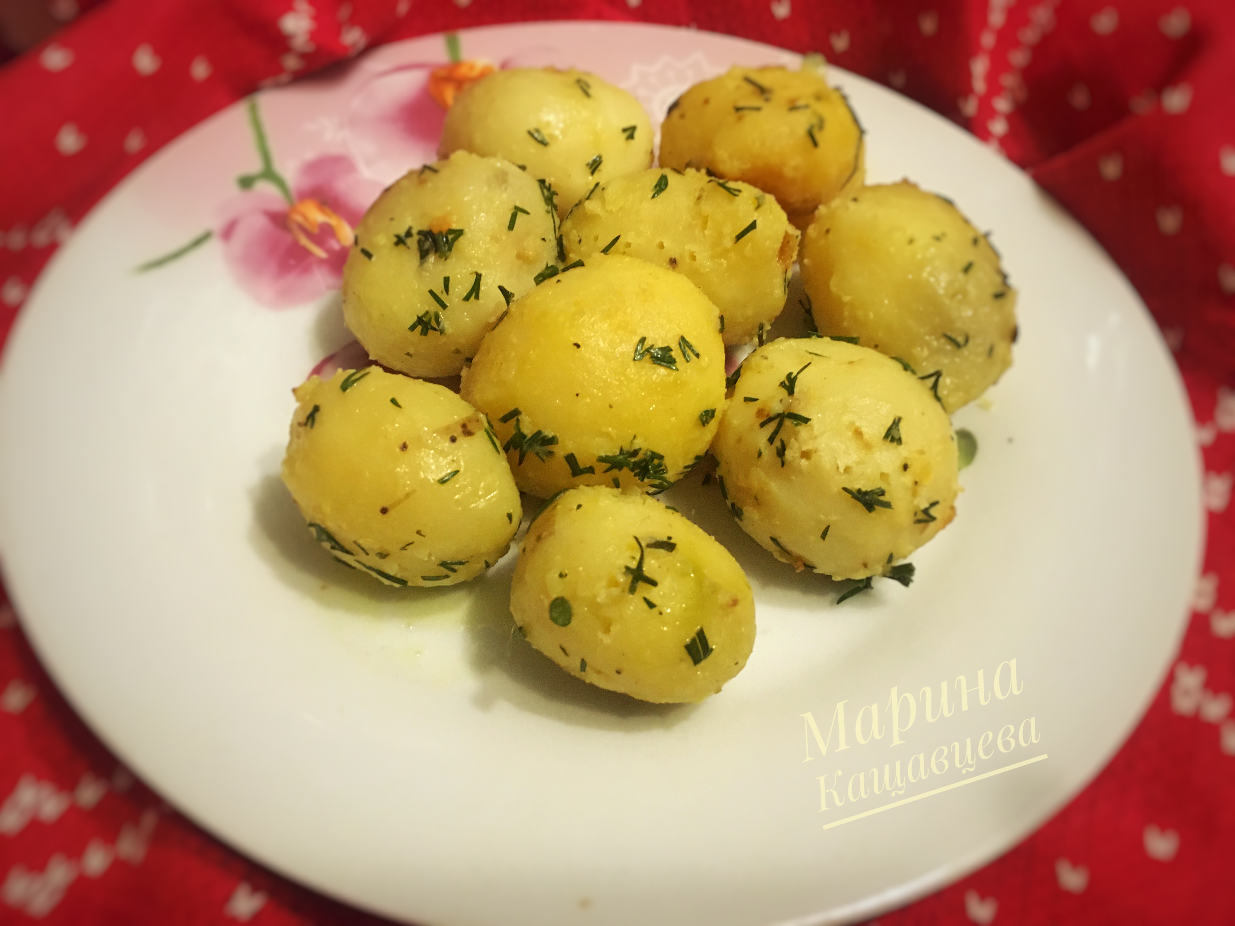 Картофель-беби на сковороде 