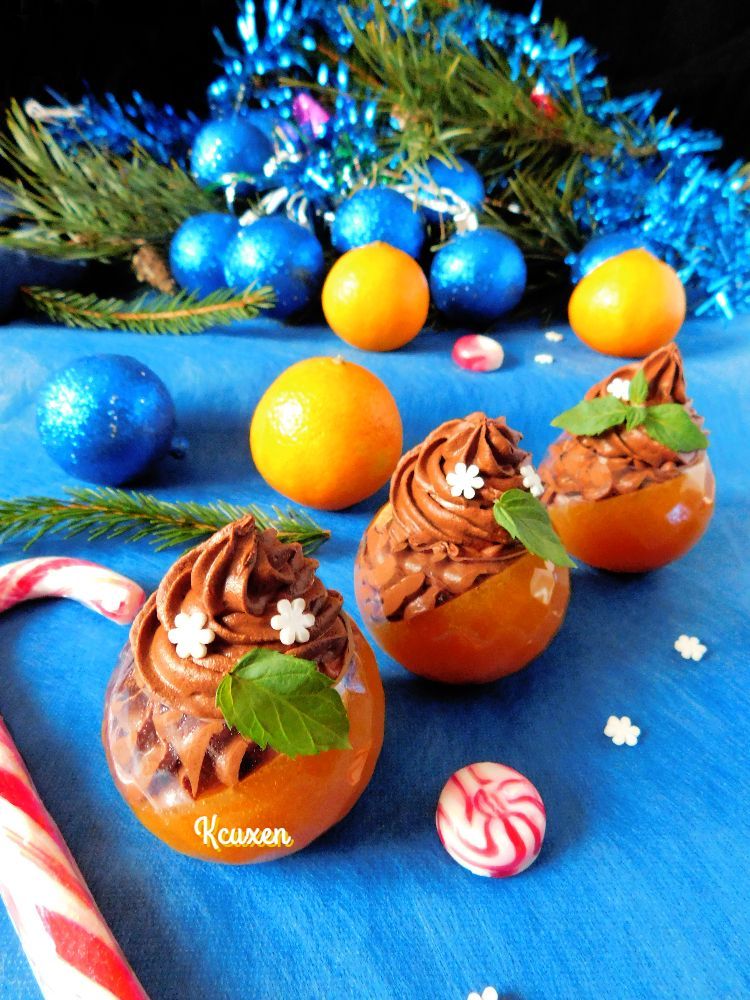 Десерт из хурмы с шоколадным муссом
