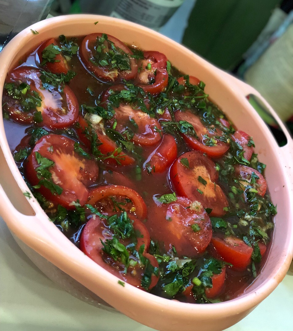 Помидоры с зеленью в томатном маринаде. Просто бомба 💣