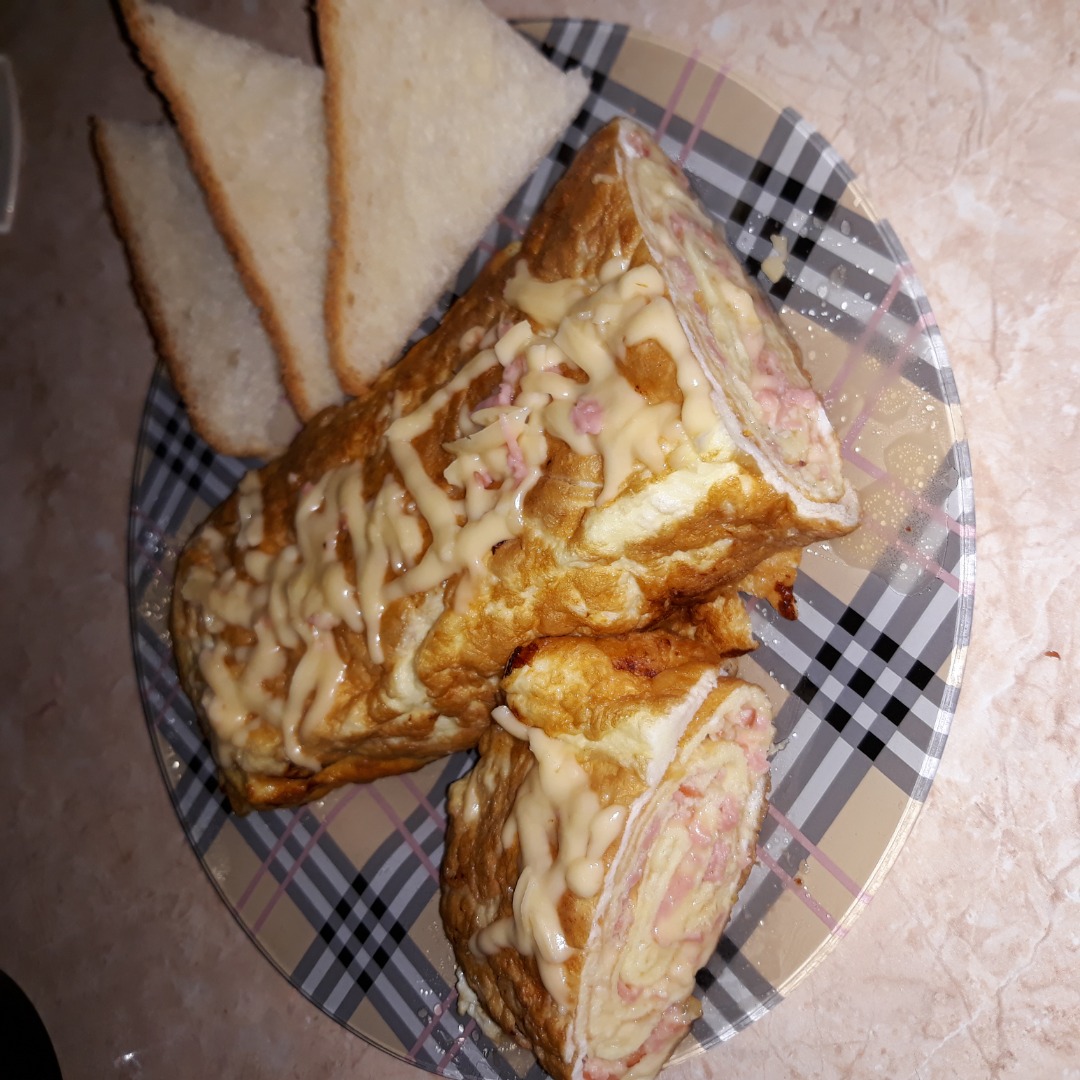 Яичный рулет