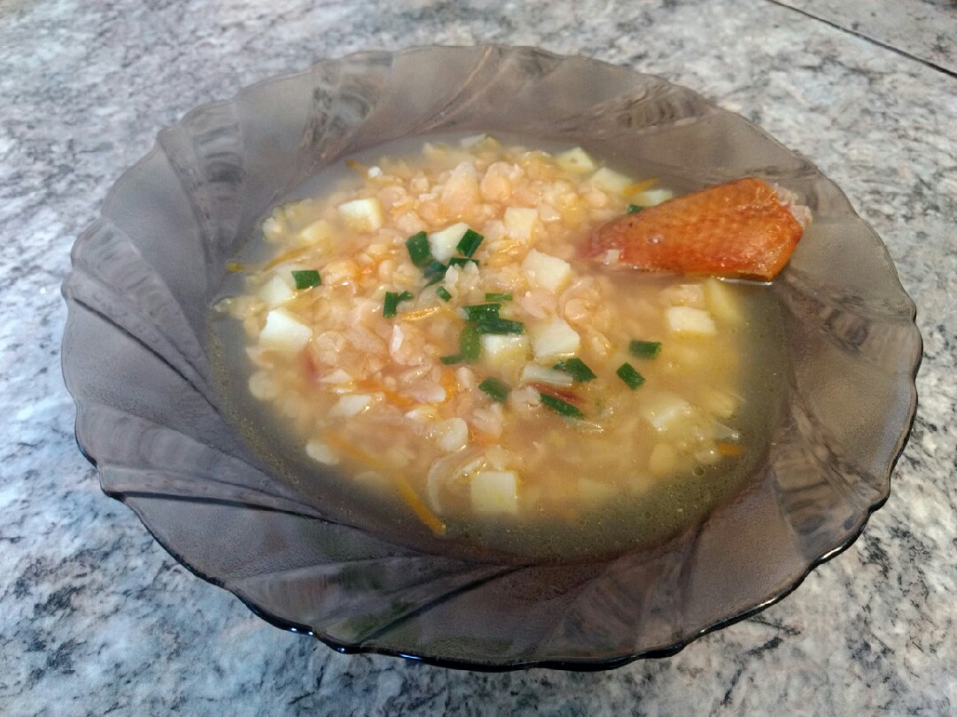 Как вкусно приготовить гороховый суп с копчеными ребрышками