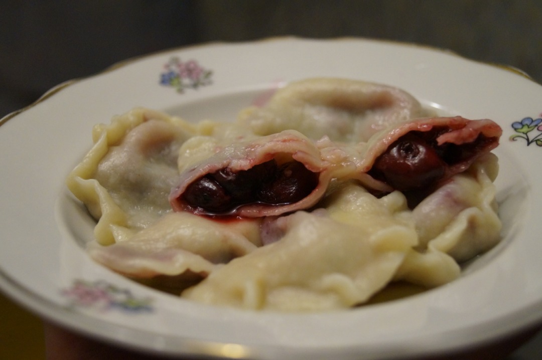 Вареники с вишней