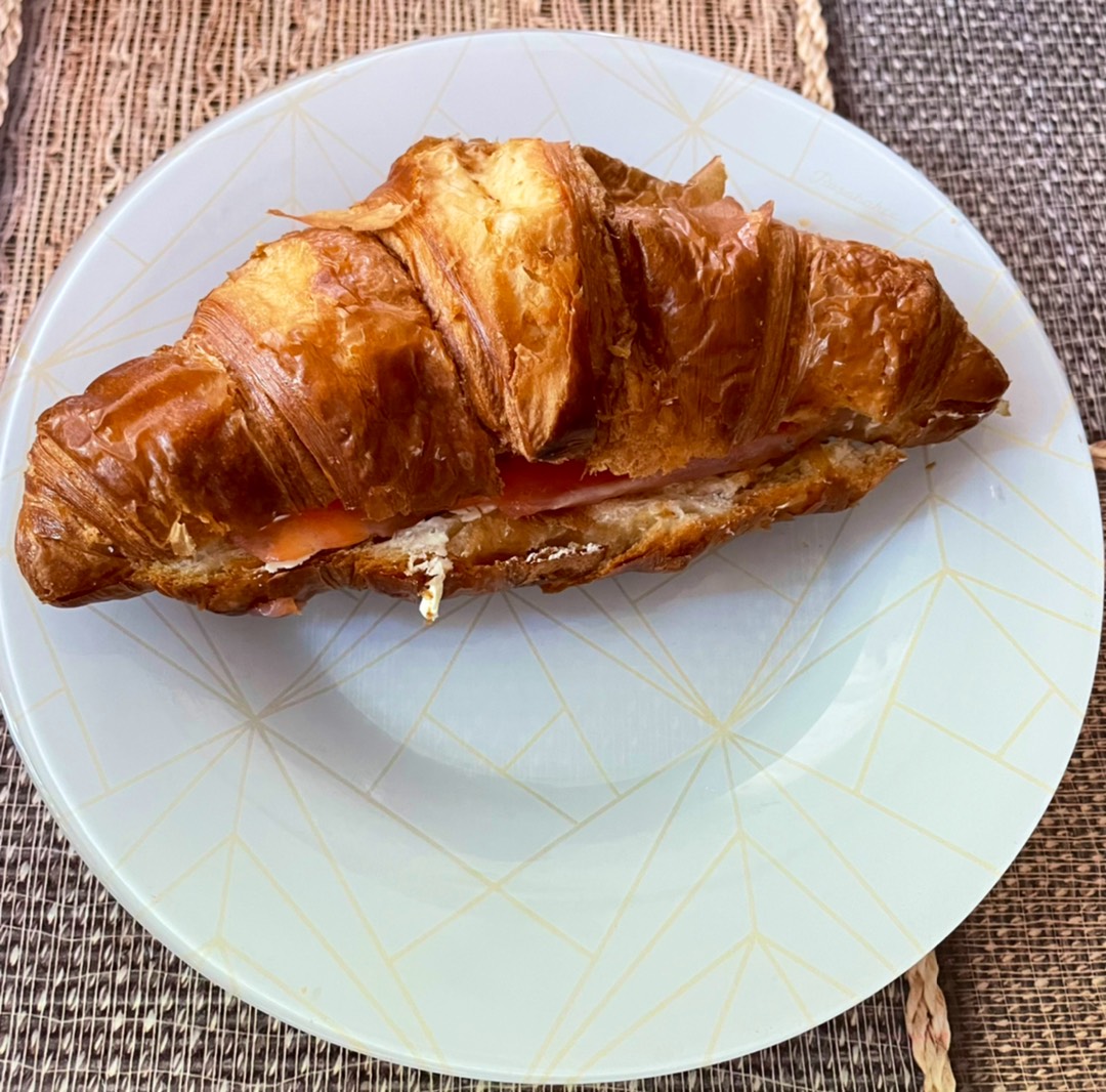 Сытный круассан 🥐