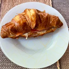 Сытный круассан 🥐