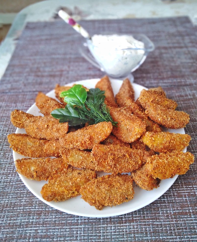 Картофель в сырно - пряной панировке 🧀