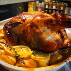 Запечённая курица с яблоками