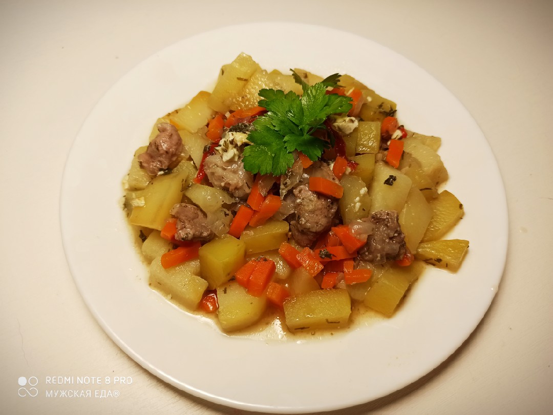 Жаркое со свининой и картошкой на сковороде простой рецепт пошаговый