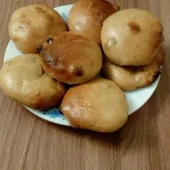 Сконы(булочки с изюмом)