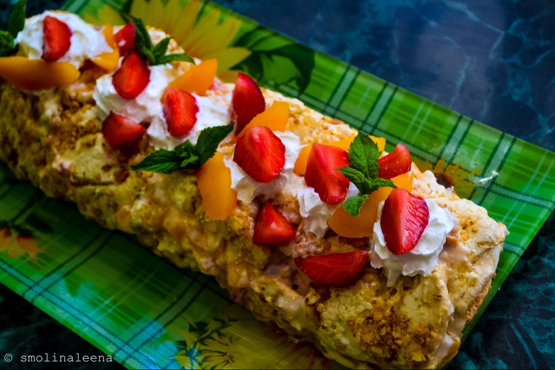 Меренговый рулет