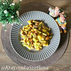 Жареная картошка с лесными грибами