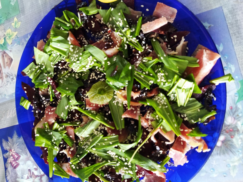 Салат не совсем из свёклы