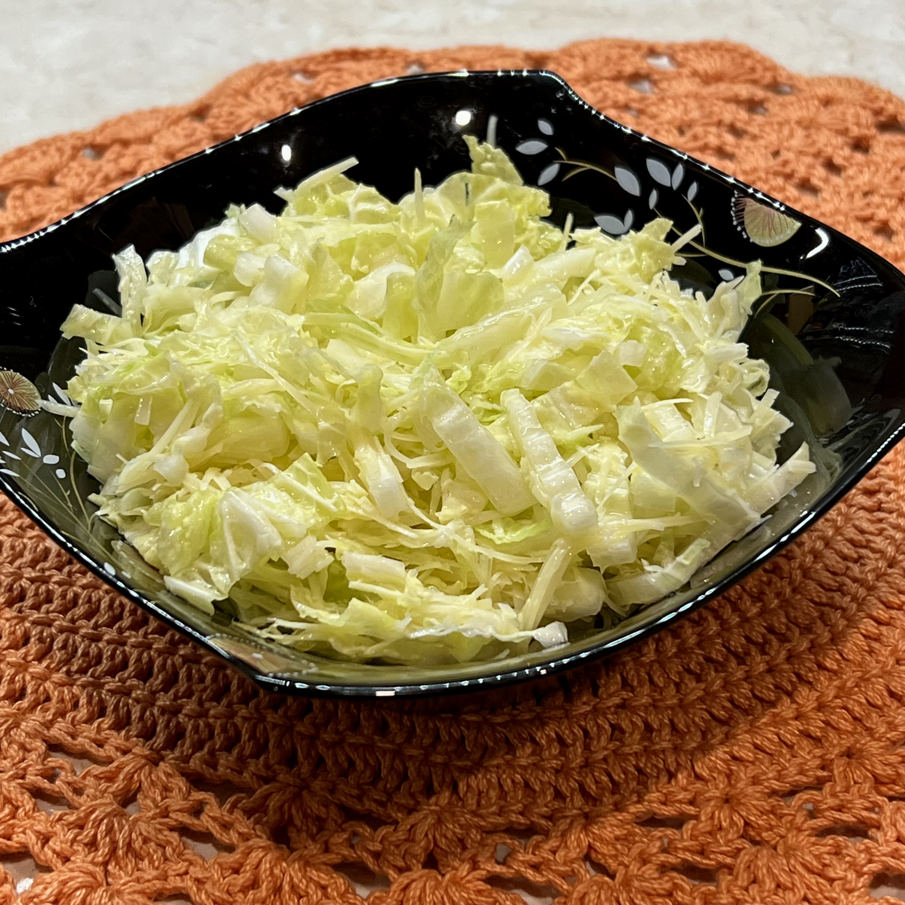 Салат из пекинской капусты с сыром