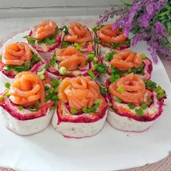 Необычная "шуба" в лаваше с форелью