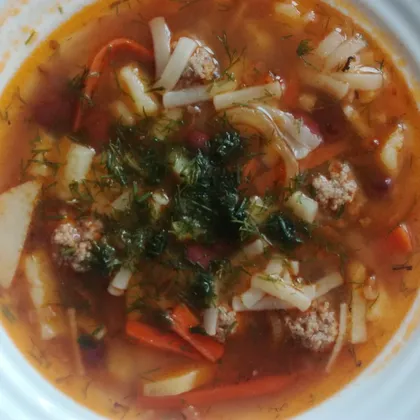 Суп с красной фасолью и фрикадельками