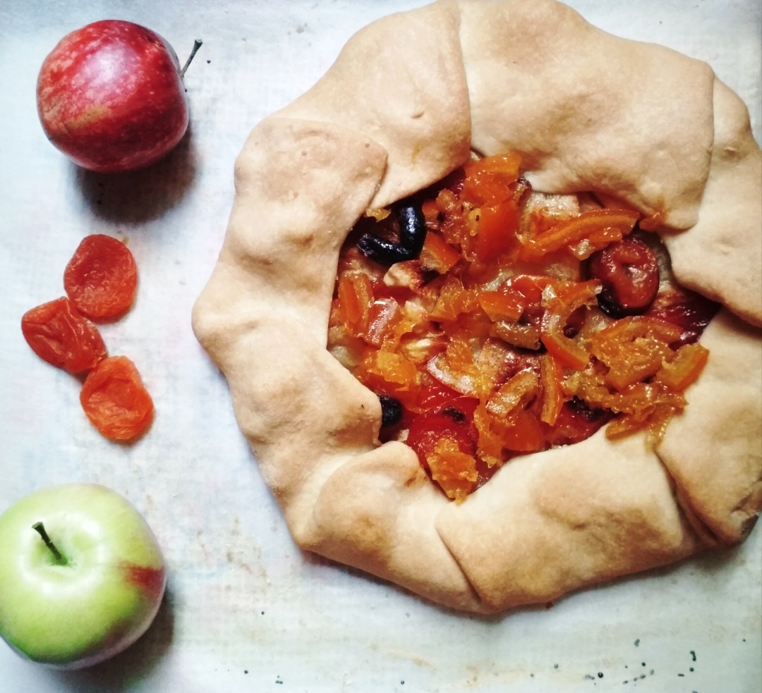 Галета с яблоками, курагой и апельсиновым джемом #спас