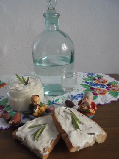 Кростини с песто из сала/ Crostini al pesto di lardo или