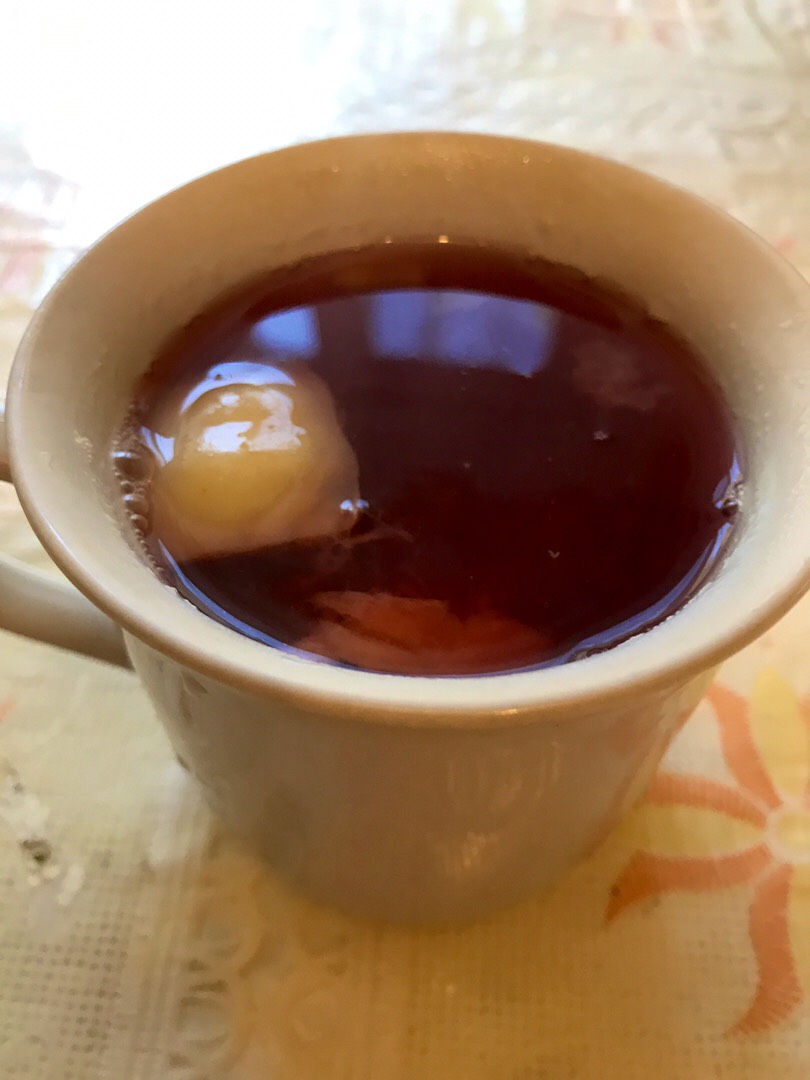 Компот из груш, яблок, вишни и слив