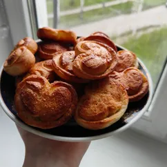 Ушки из слоёного теста