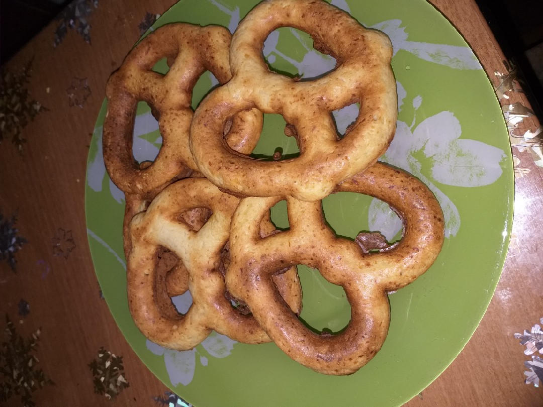 Сырные пончики