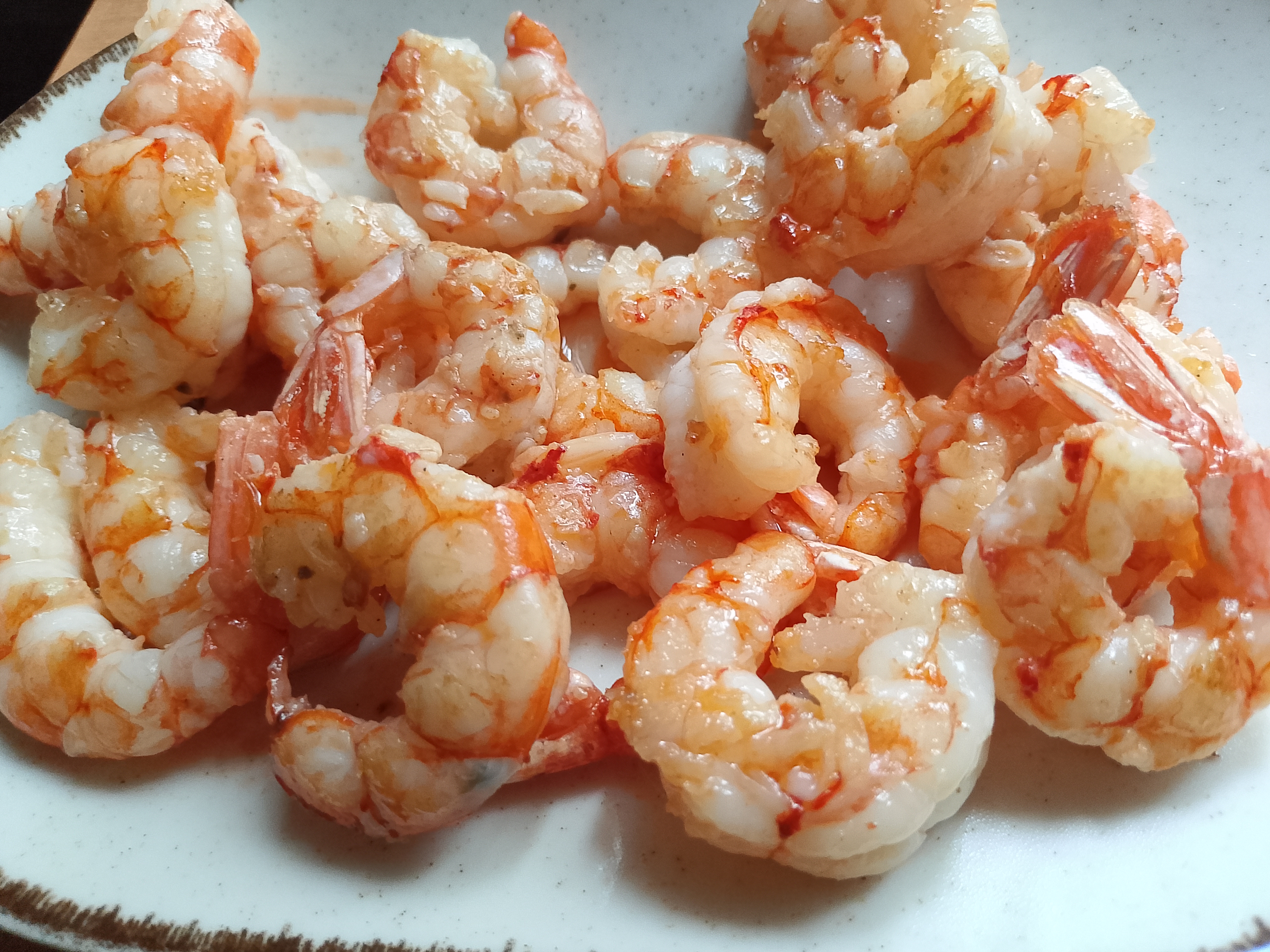 Креветки в чесночном масле