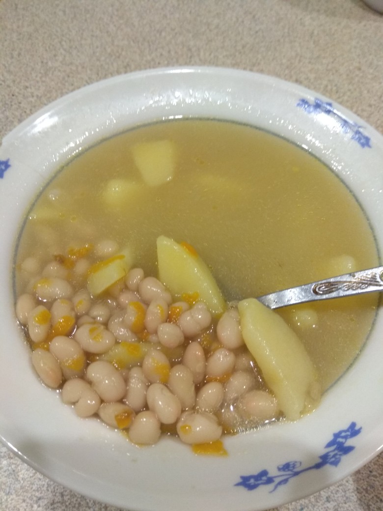 Суп фасолевый