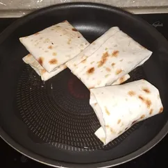 Быстрый перекус или завтрак из лаваша