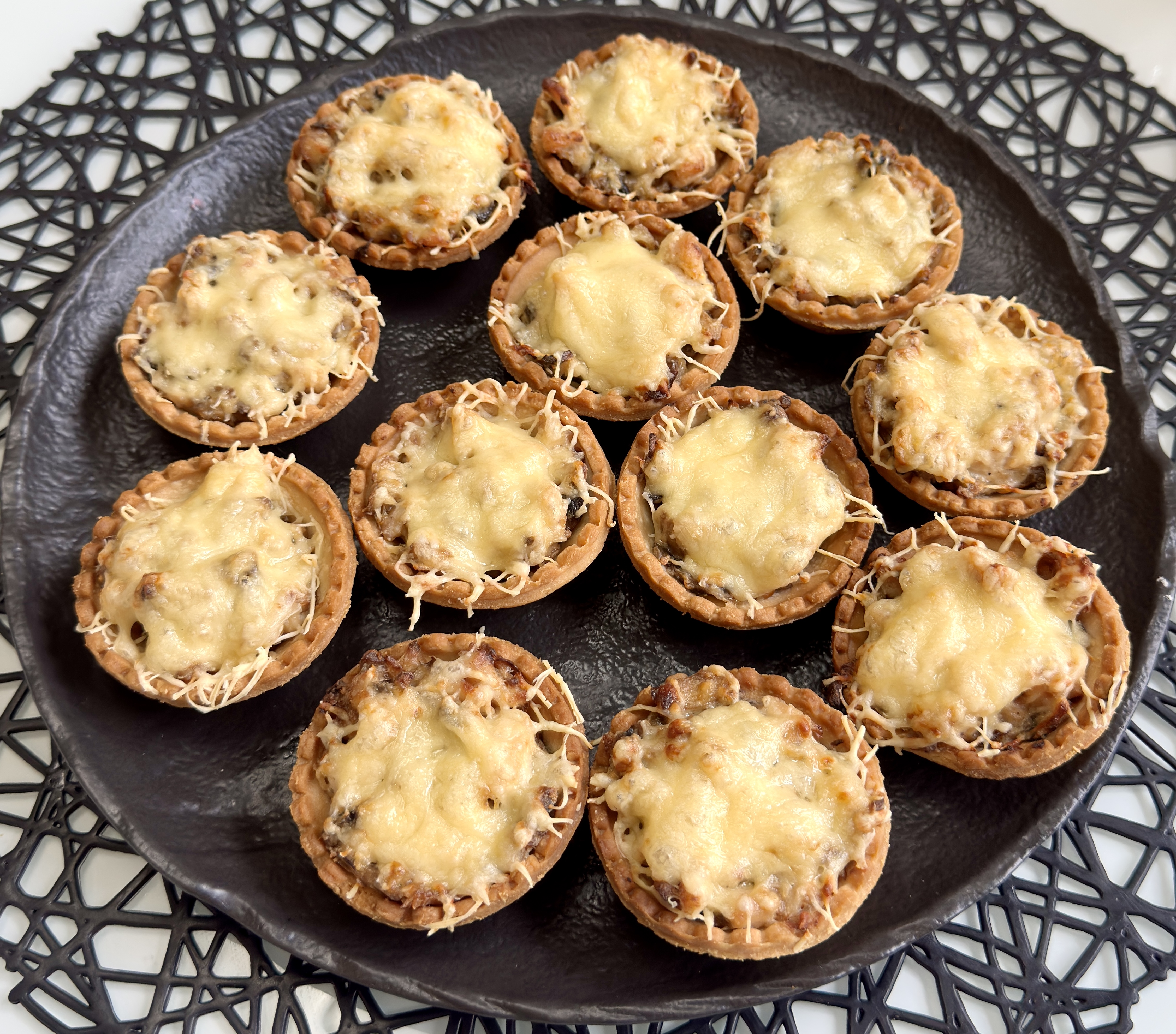 Жюльен в тарталетках