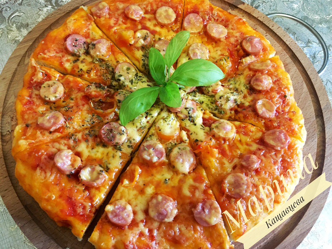 Пицца из слоеного теста в микроволновке — рецепт с фото пошагово