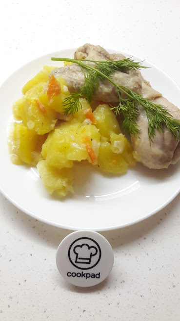 Картофель пикантный с куриными голенями