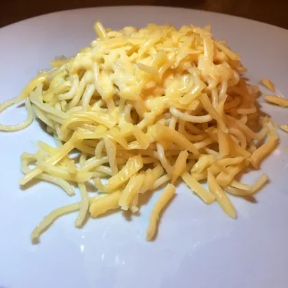 Спагетти с тёртым сыром