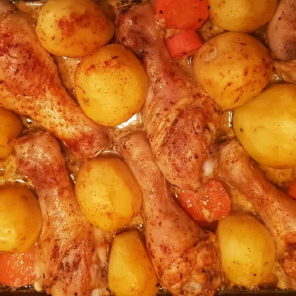 Курица с картошкой, запечённые в духовке