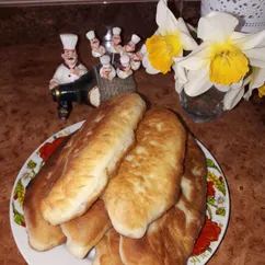 Пирожки с яйцом, рисом и зеленью🥖😋