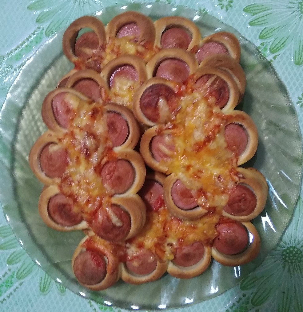 Сосиски под сыром