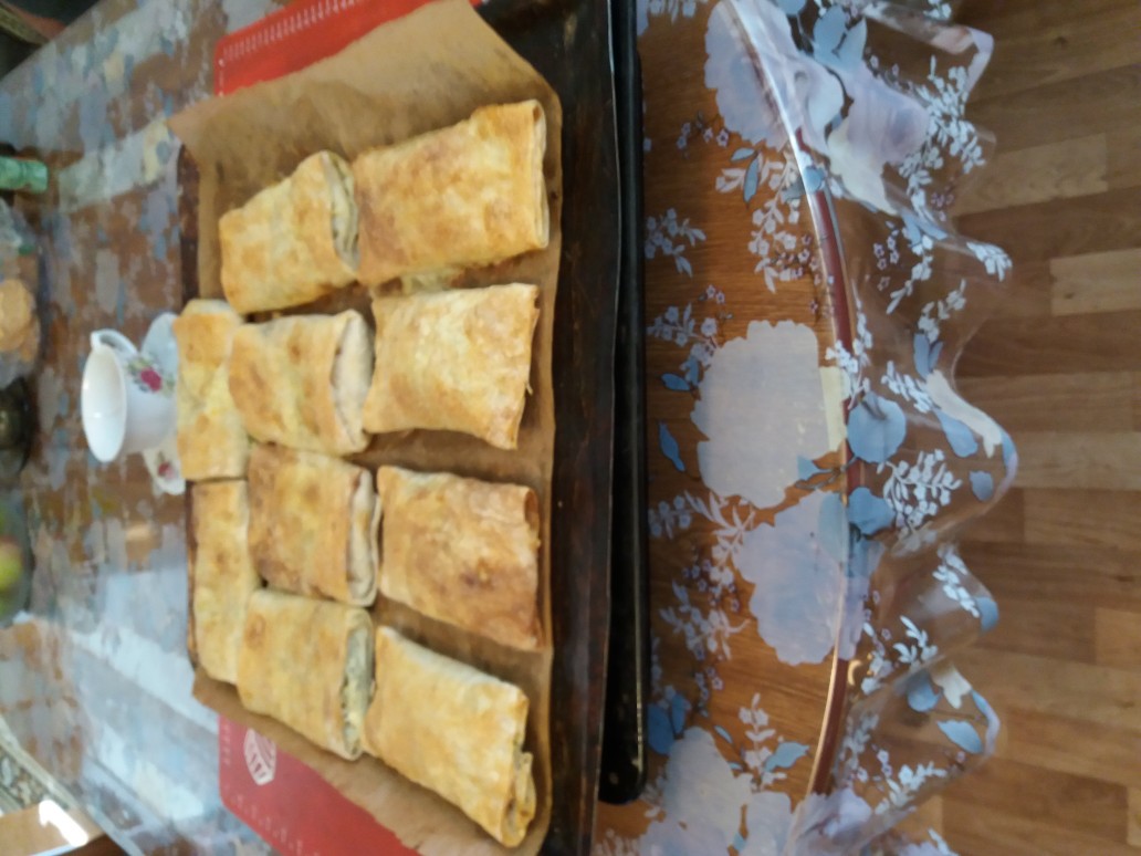 Хачапури из лаваша с творогом и сыром