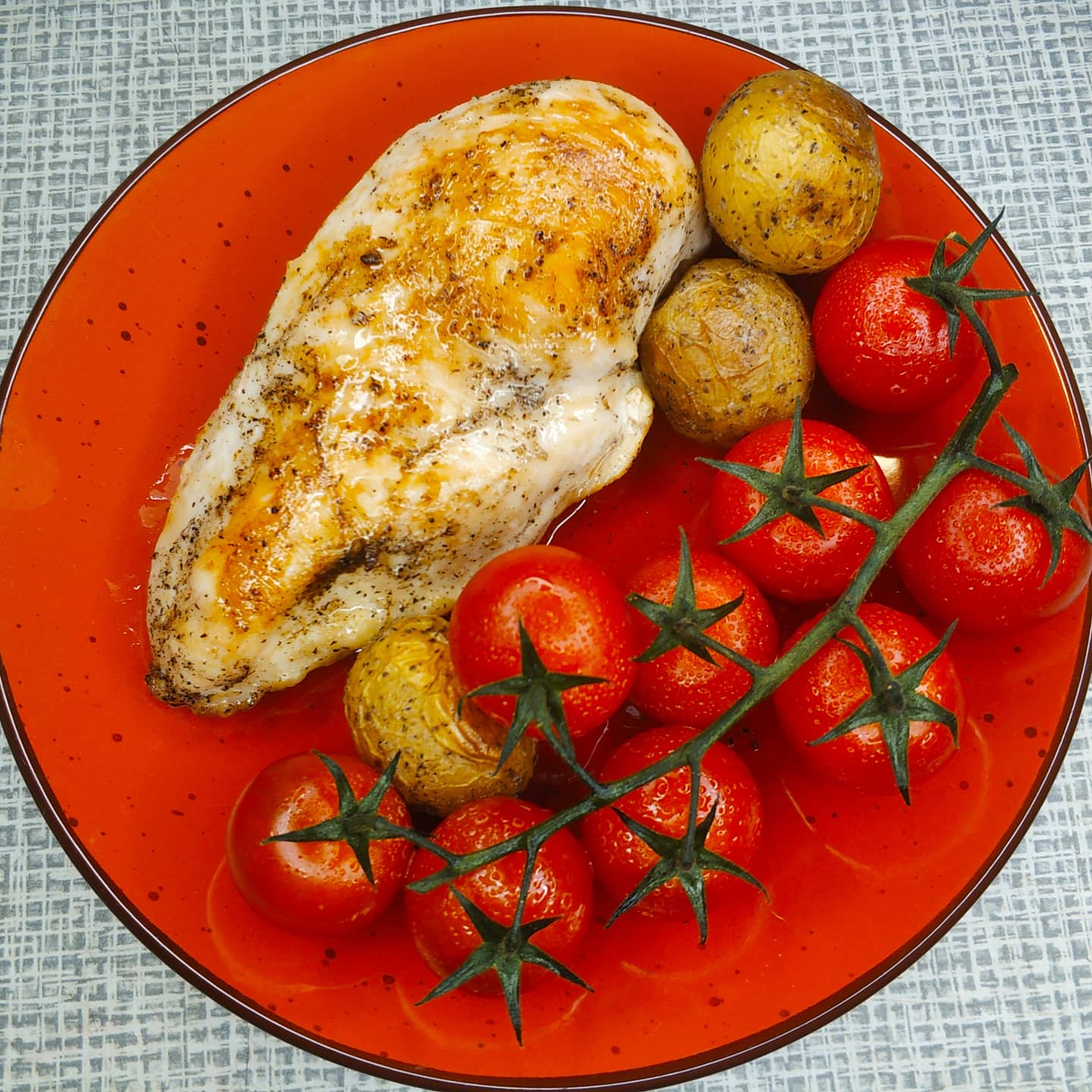 Как вкусно приготовить куриную грудку: 30 рецептов от «Едим Дома»