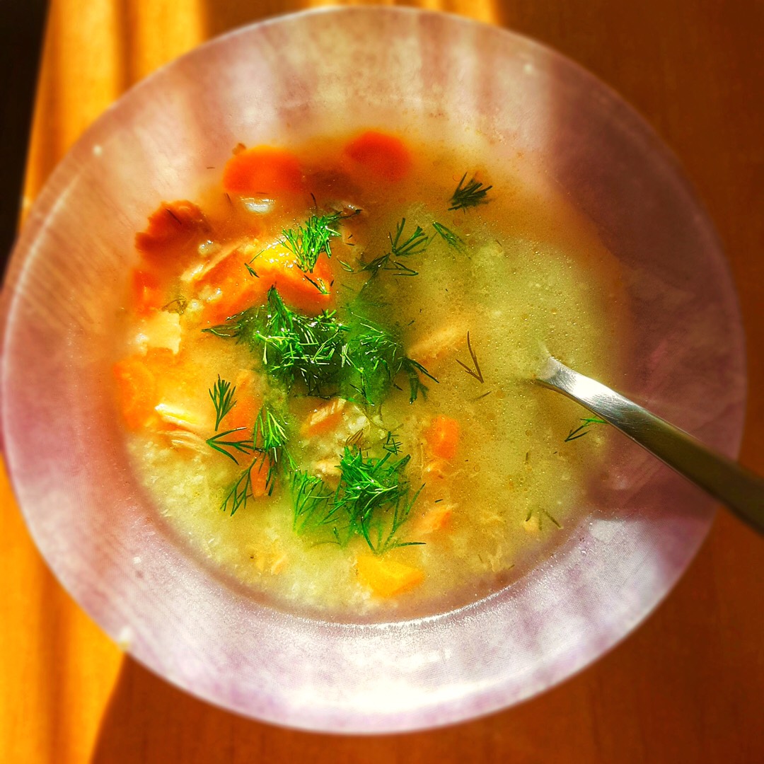 Суп из форели с пшеном
