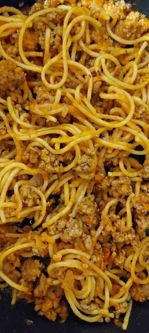 Макароны с соусом а-ля болоньезе