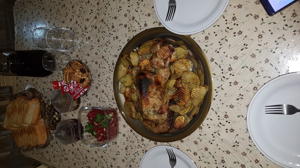 Утка в духовке с яблоками