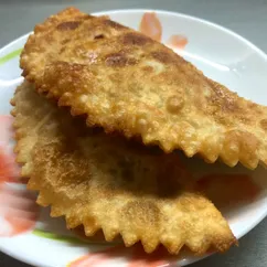 🥟Чебуреки с мясом из готового теста