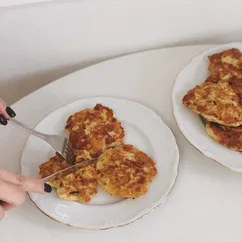 Рубленые котлеты из курицы с сыром