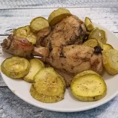 Курица с цукини
