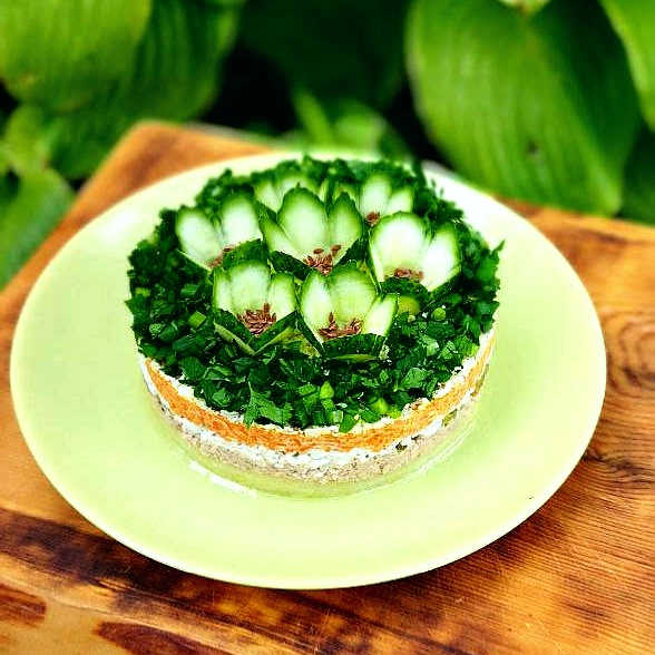 Слоёный салат с печенью трески - пошаговый рецепт с фото на Готовим дома