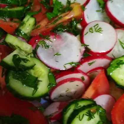 Лёгкий, витаминный салат