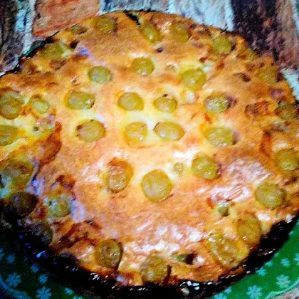 Сырно-виноградный пирог