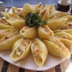 Жюльен в больших ракушках (конкильони)