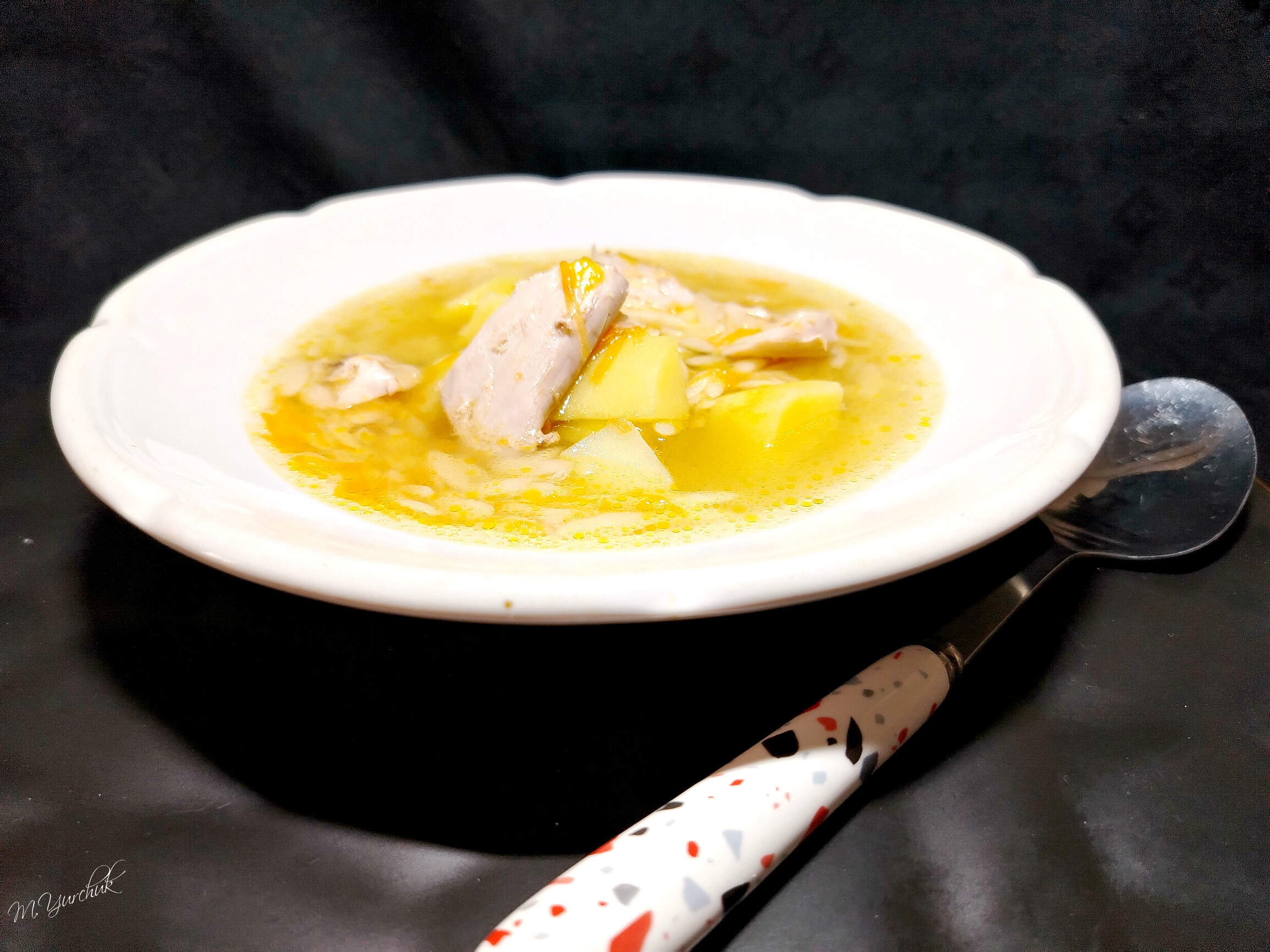 Суп с ризони на вкусном бульоне