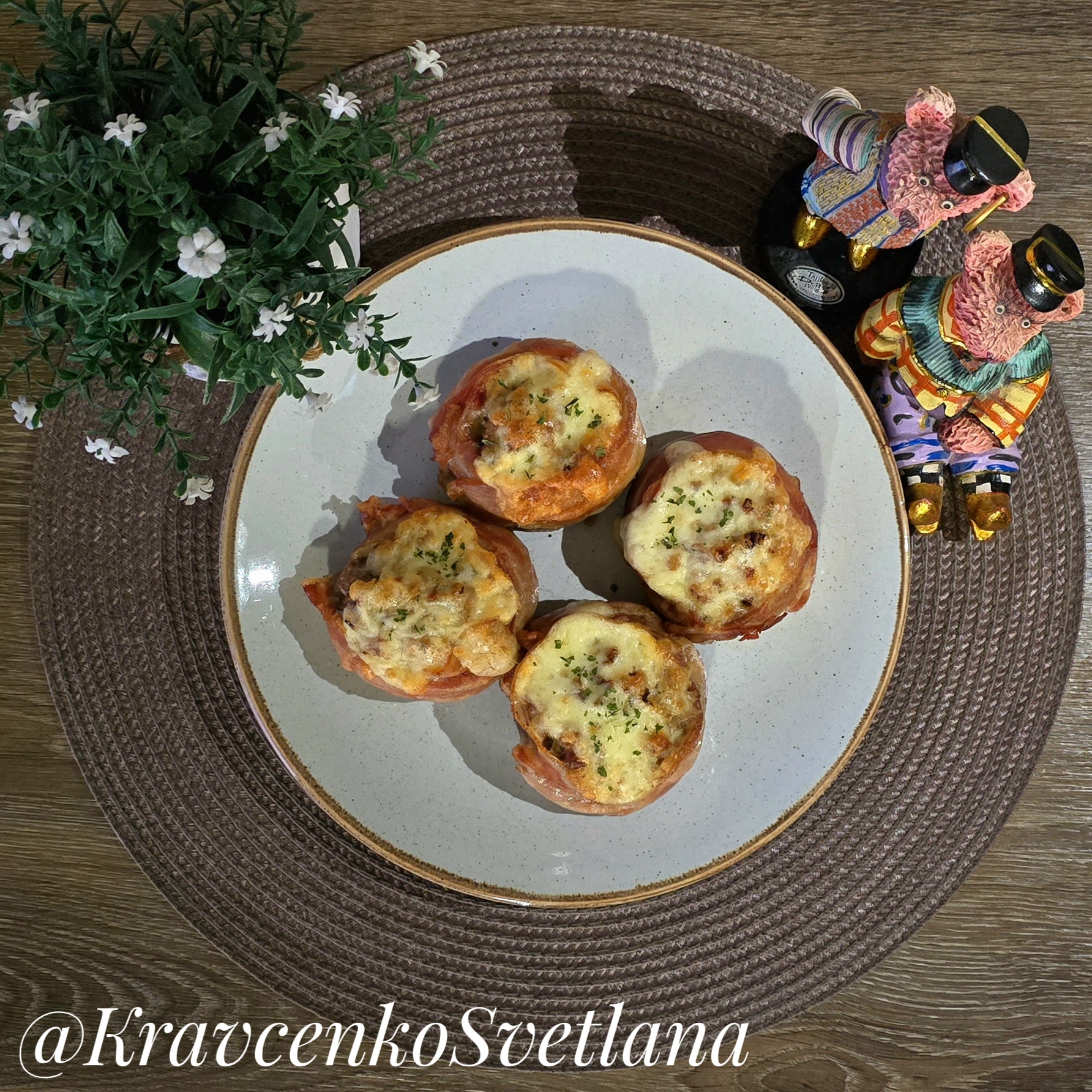 Фаршированные шампиньоны