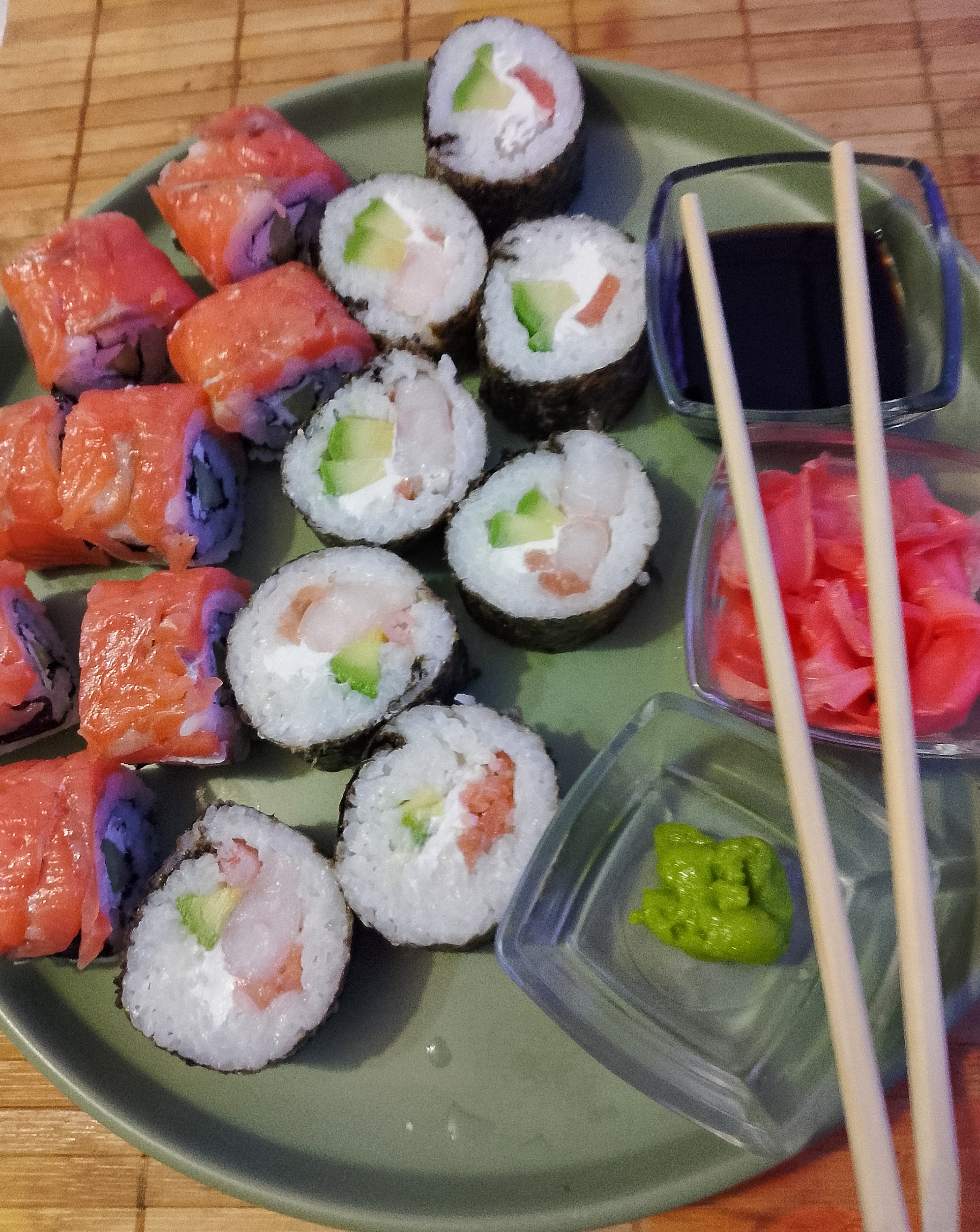 Суши - роллы на праздничный стол